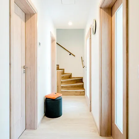 Daire Days - Floor With Terrace & Ac Near Vysehrad Castle
