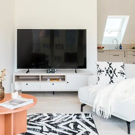 Days - Floor With Terrace & Ac Near Vysehrad Castle Appartamento