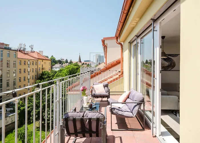 Days - Floor With Terrace & Ac Near Vysehrad Castle Appartamento