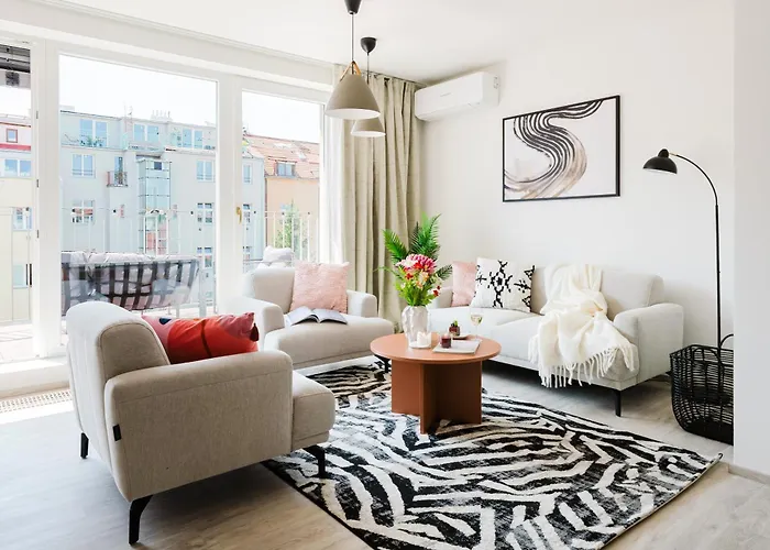 Days - Floor With Terrace & Ac Near Vysehrad Castle