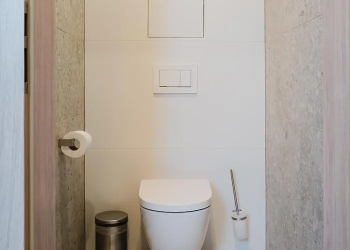 Days - Floor With Terrace & Ac Near Vysehrad Castle Appartamento