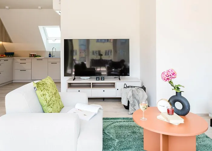 Days - Floor With Terrace & Ac Near Vysehrad Castle *