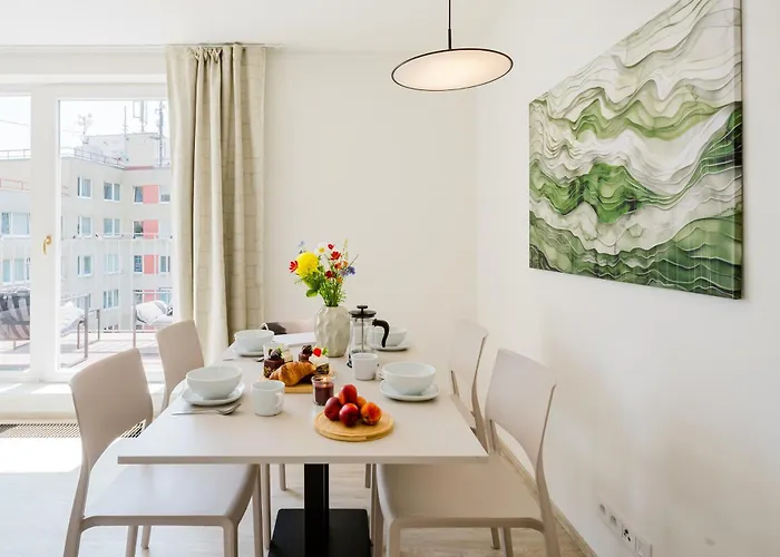 Days - Floor With Terrace & Ac Near Vysehrad Castle
